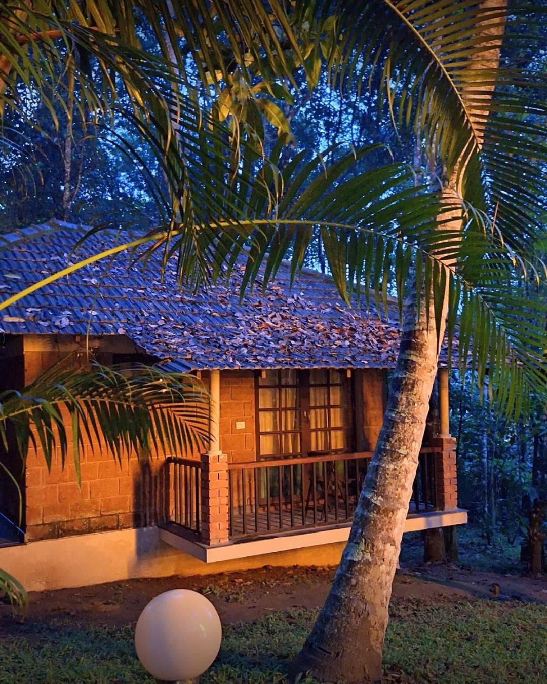 Raindrops Resorts Wayanad Sultan Bathery Exterior foto