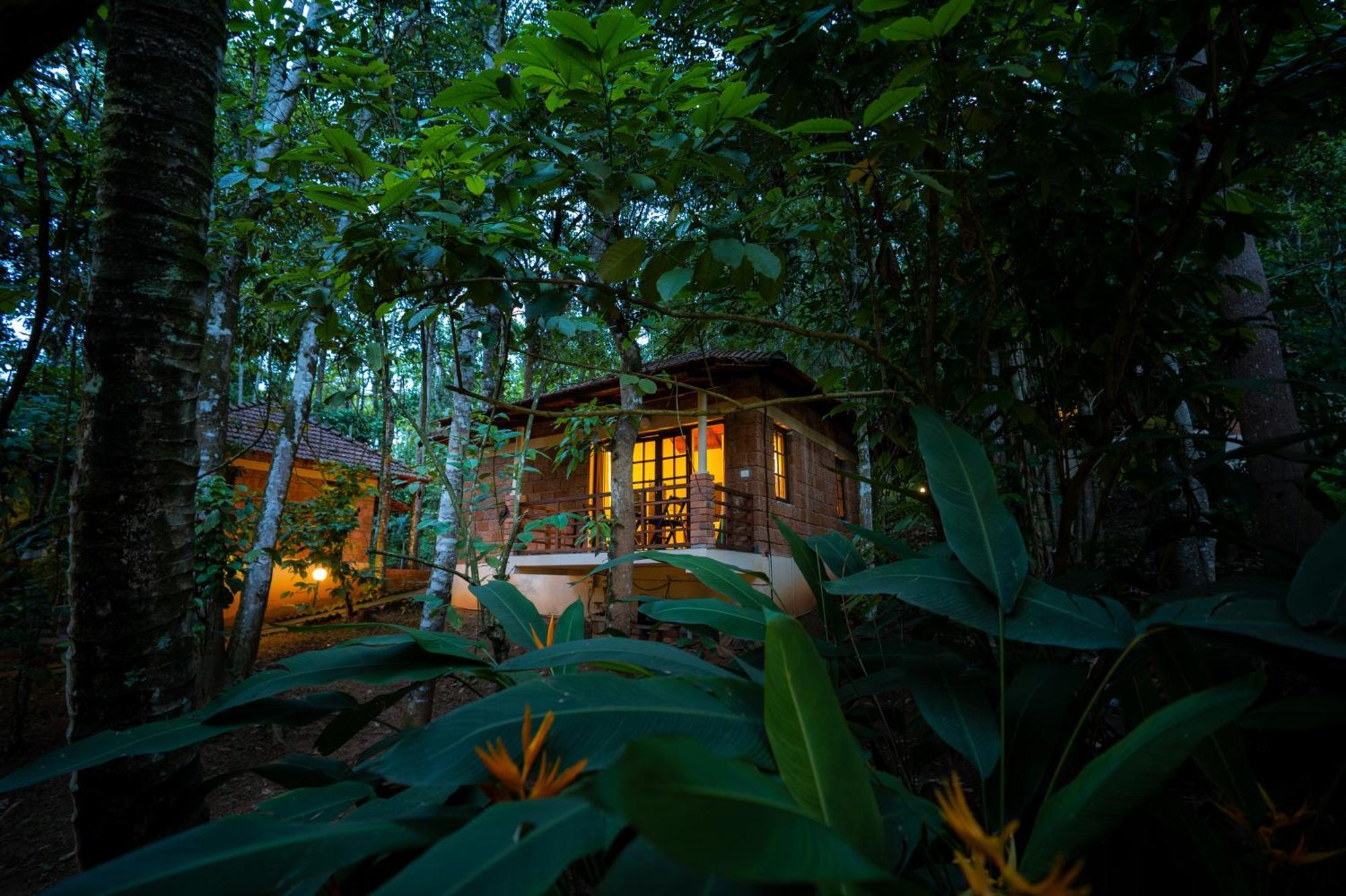Raindrops Resorts Wayanad Sultan Bathery Exterior foto